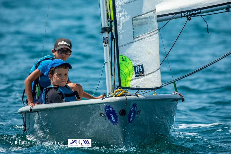 A86Y5213_original RS Feva de face (Copier)