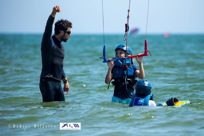 A86Y5485_original Kite enfant explication TL dans l’eau 2 (Copier)